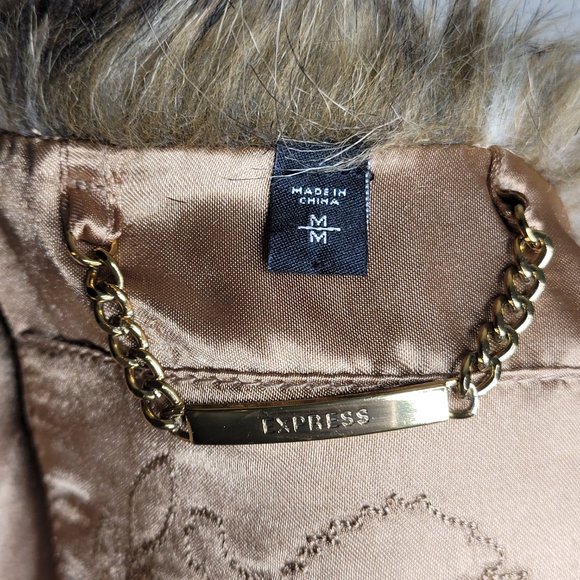 Express Brown Faux Fur Vest Pockets Size Medium - Picture 6 of 6